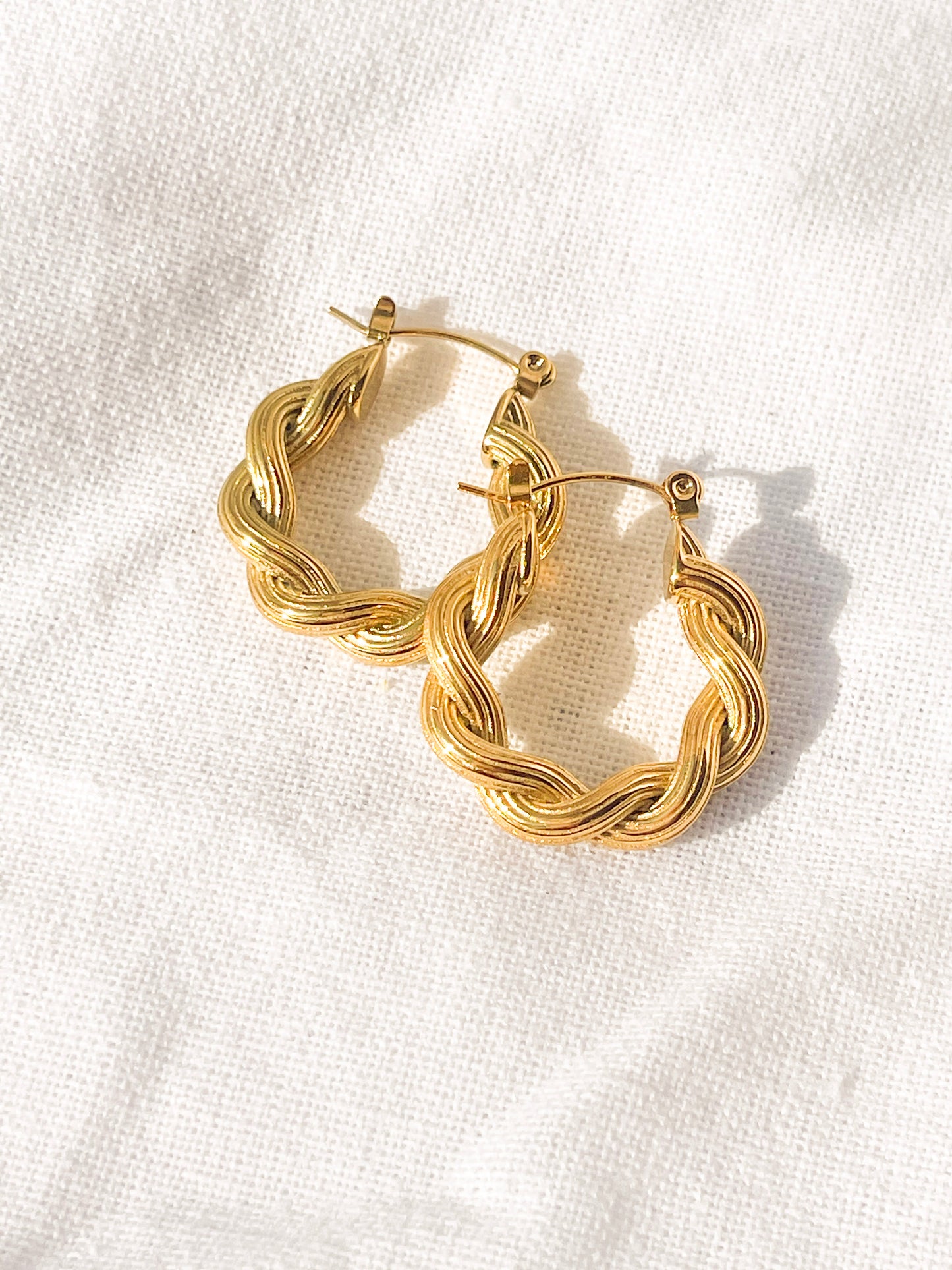 Mira Earring image 0