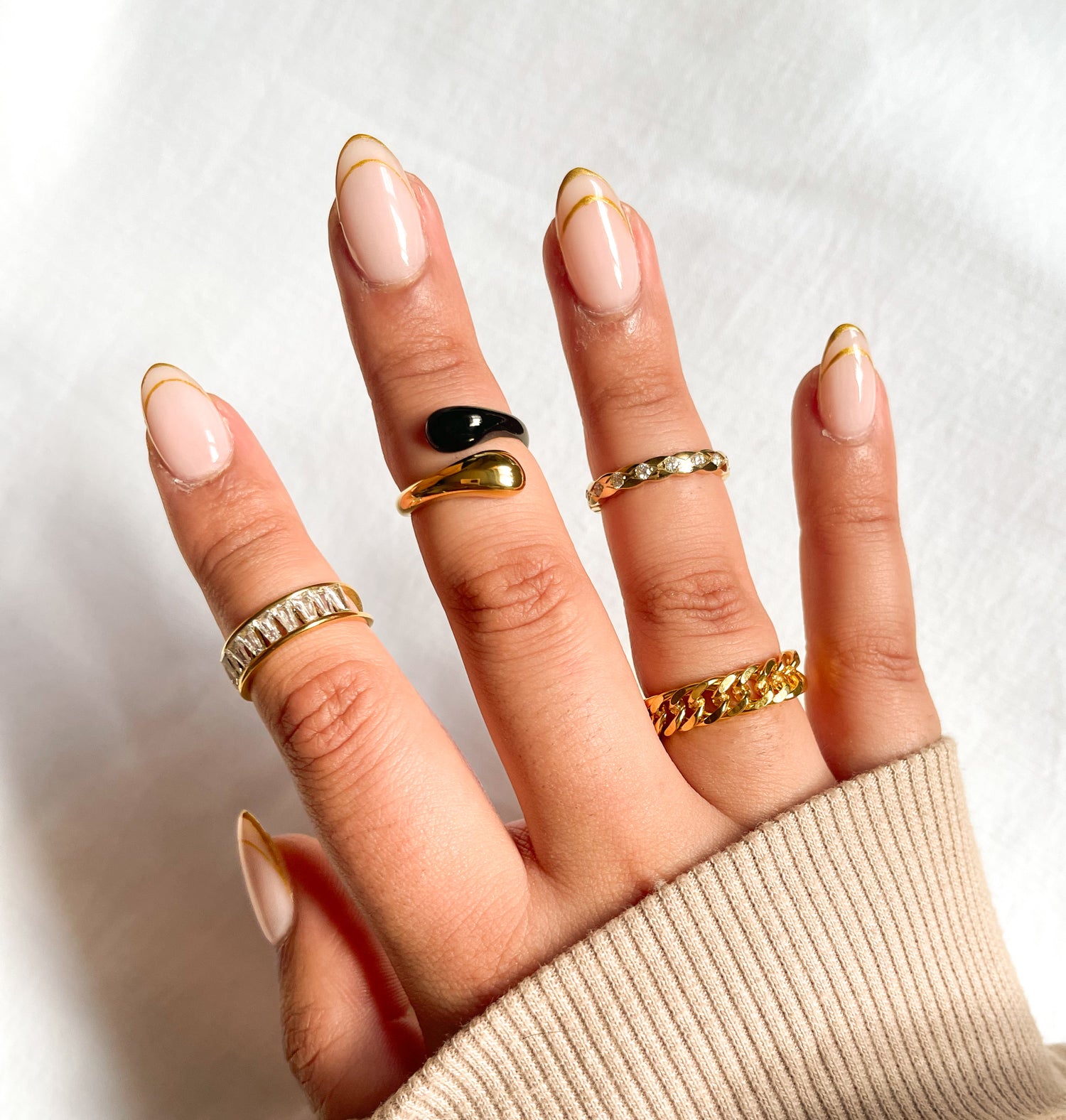 Black and Gold YingYang Ring4 image 2