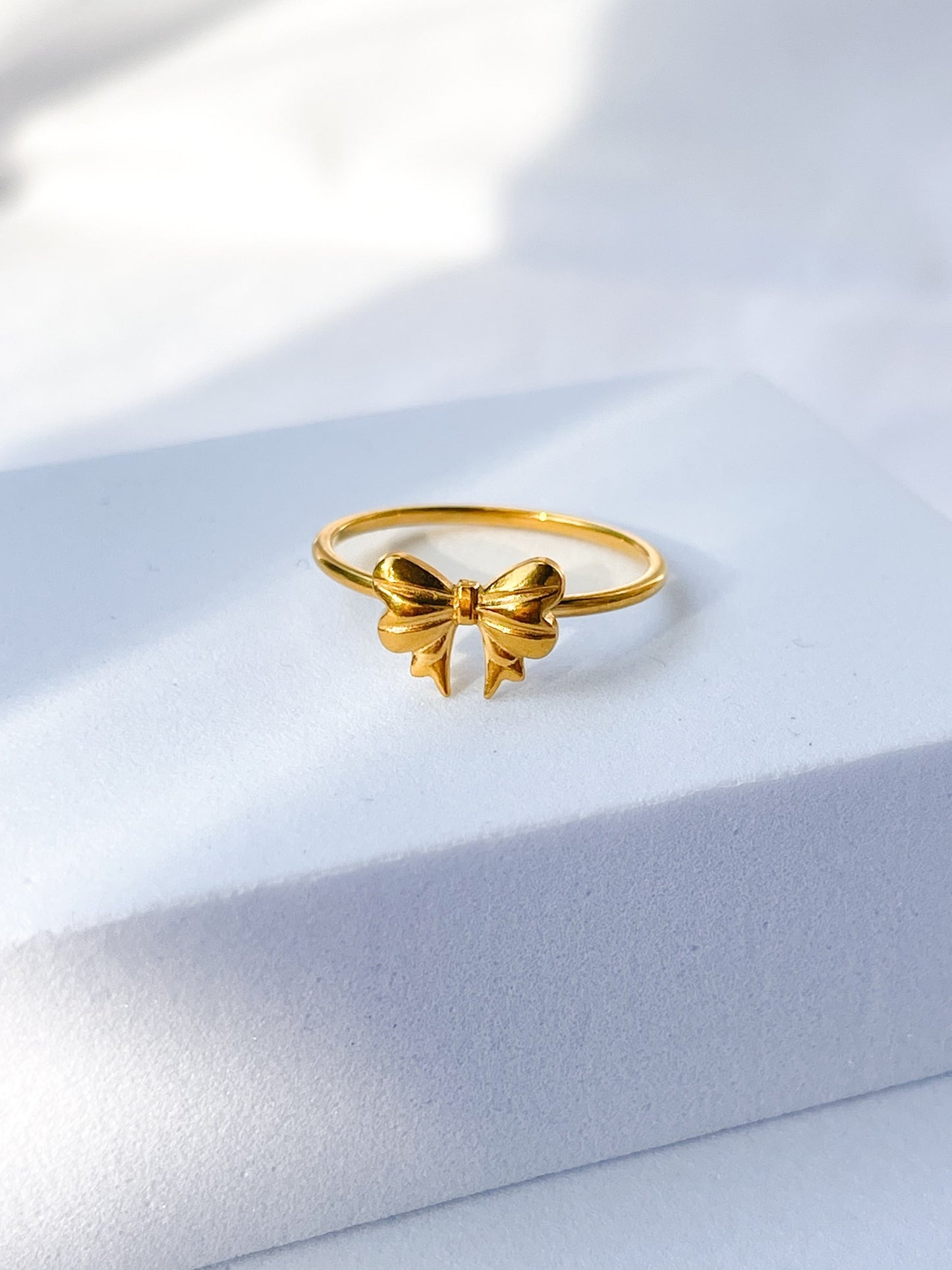 Gold bow ring2 image 0