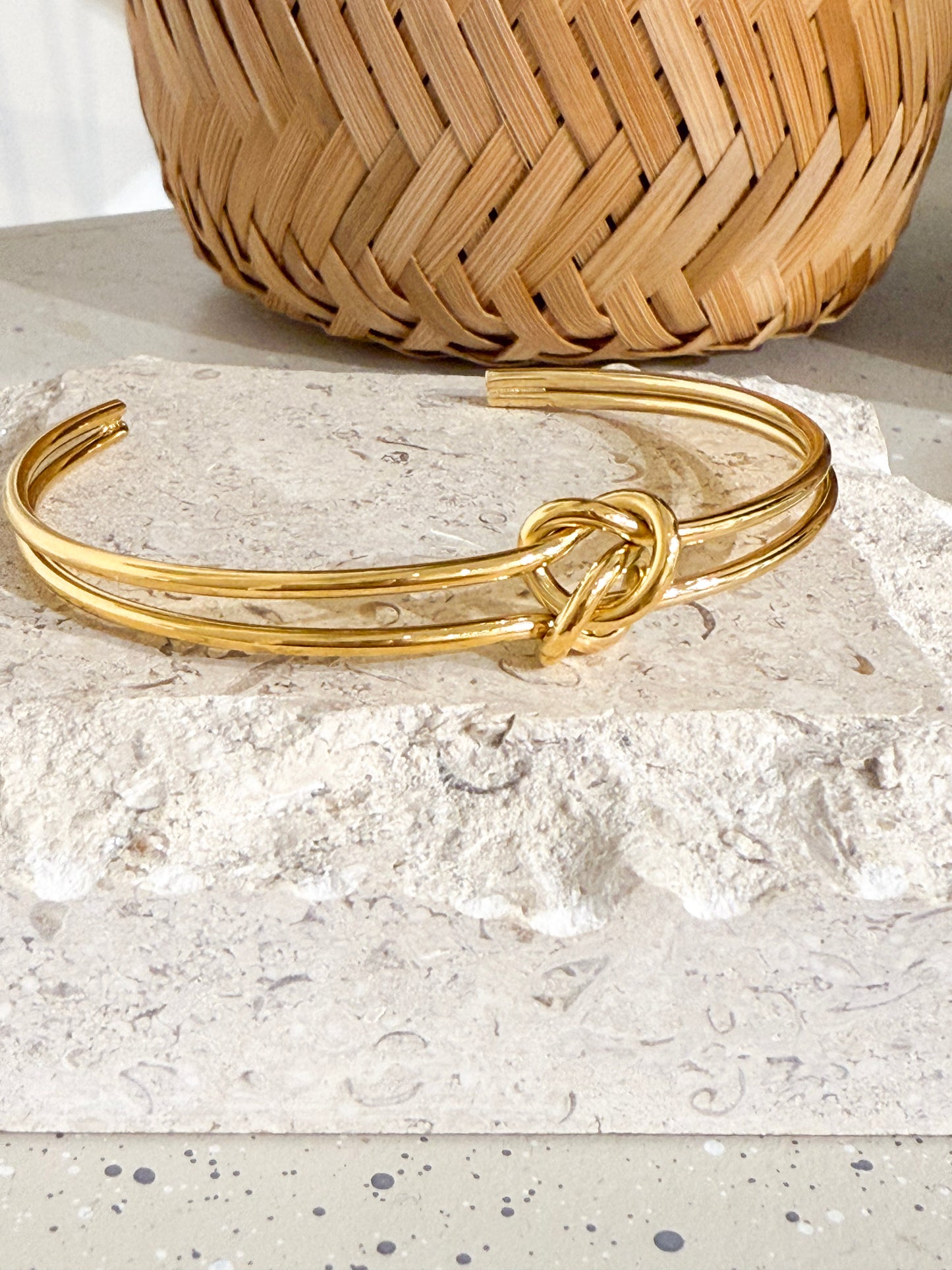 Knotella Cuff