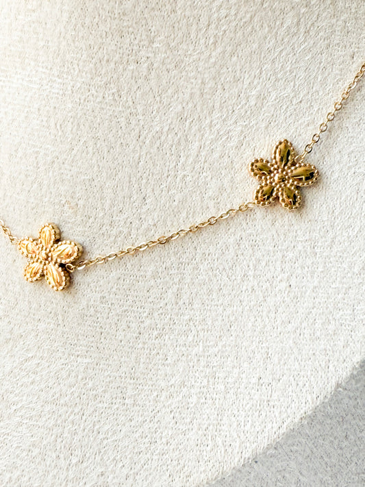 Daisy Necklace