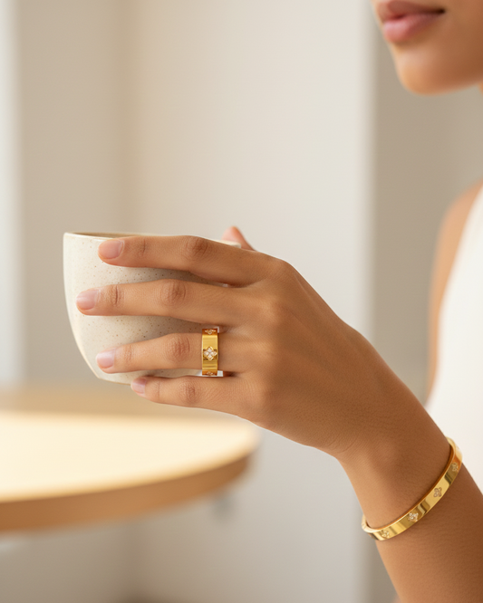 Clover Luxe Gem Bangle