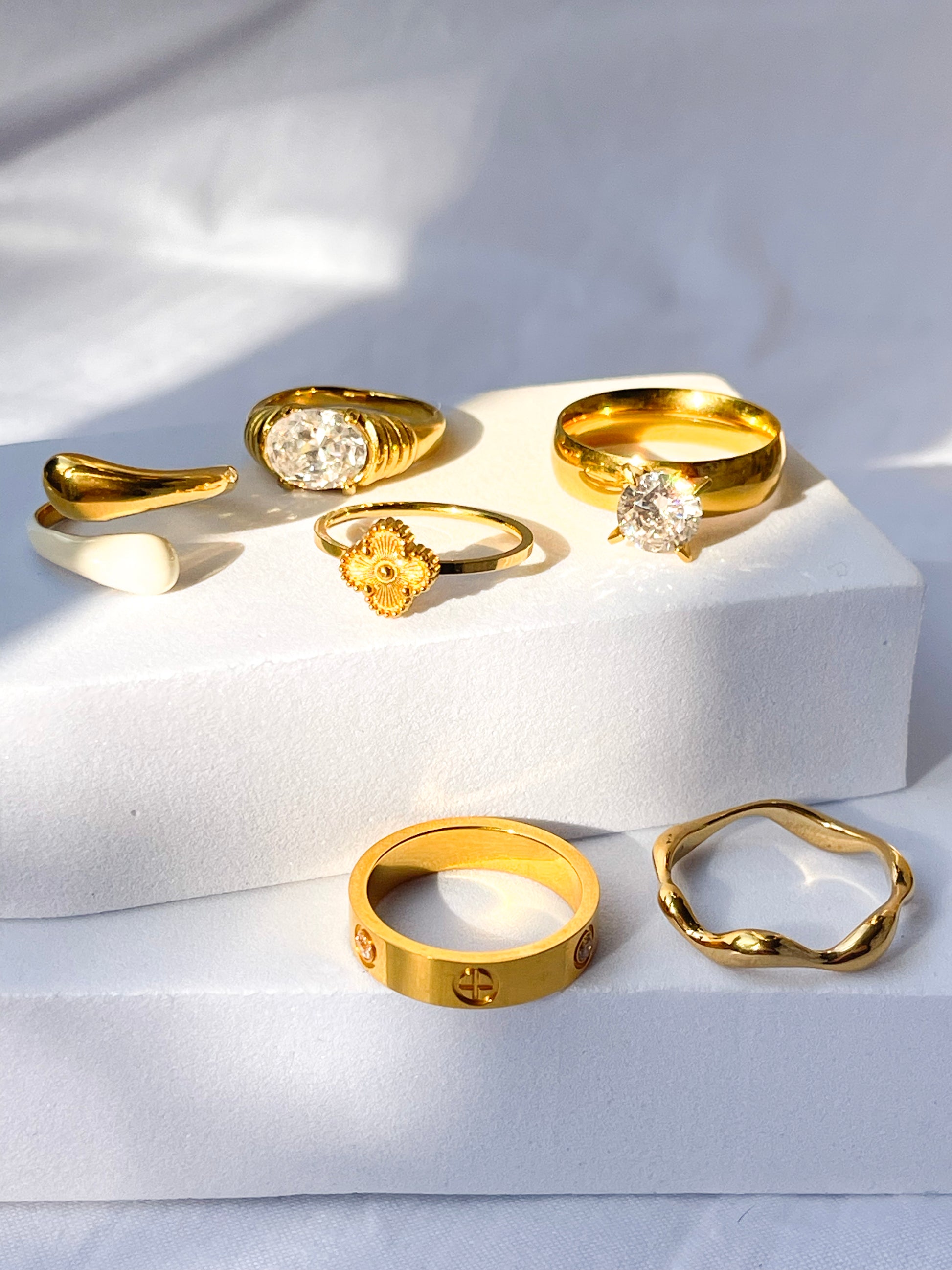 Gold Clover ring22 image 2