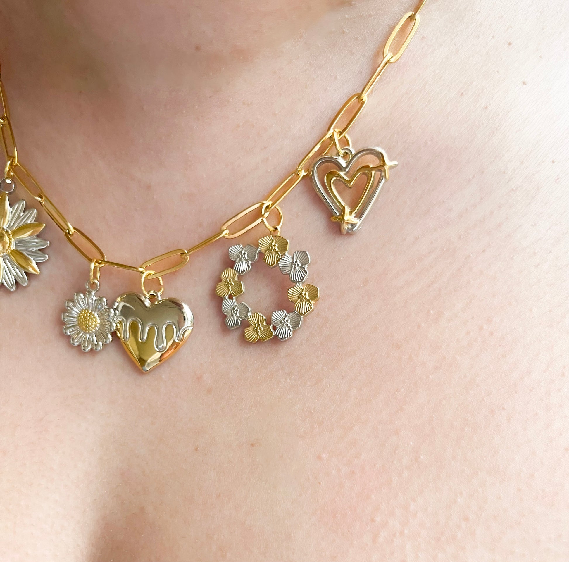 Golden Daisy Charm image 1