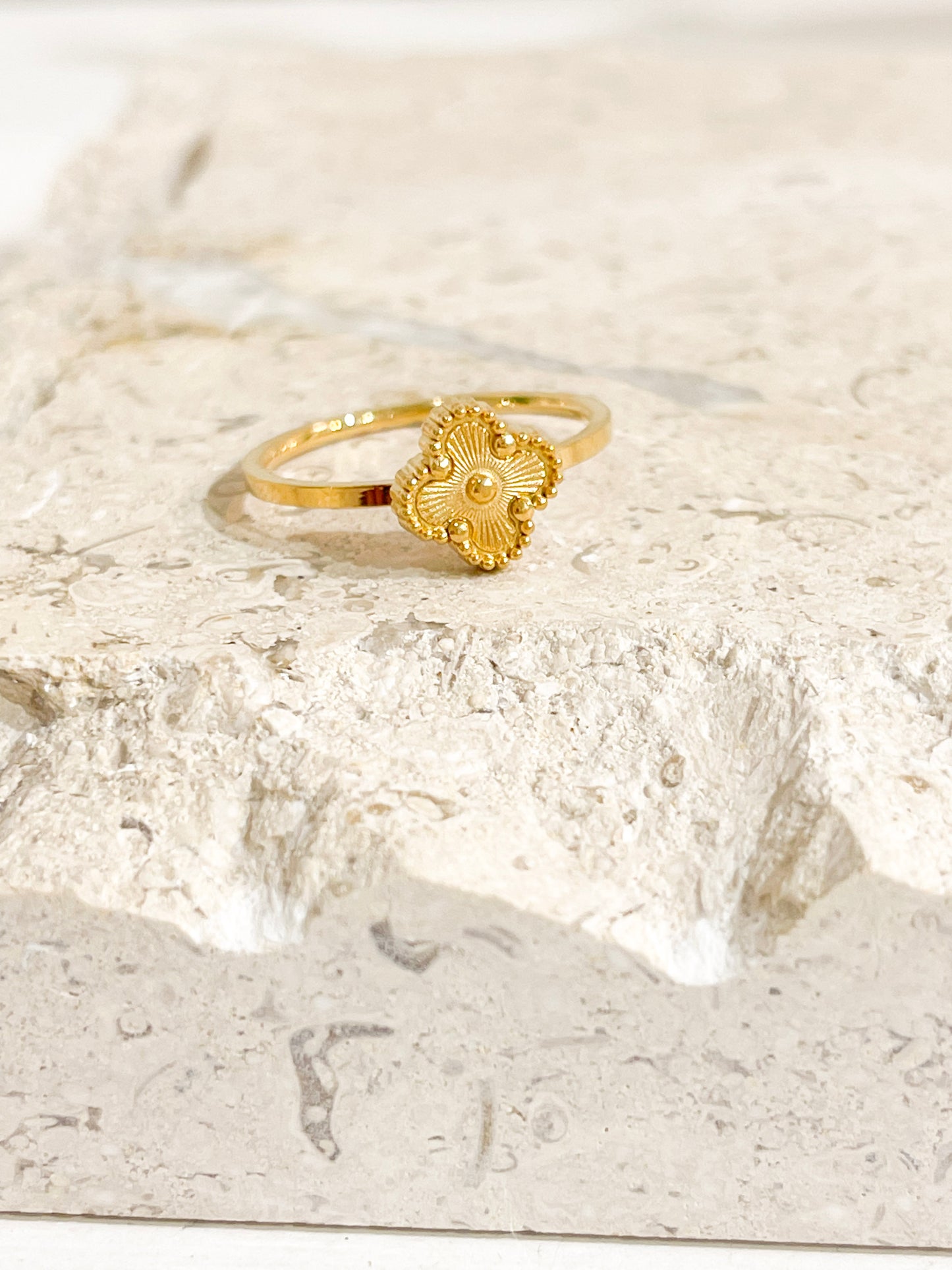 Gold Clover ring22 image 0