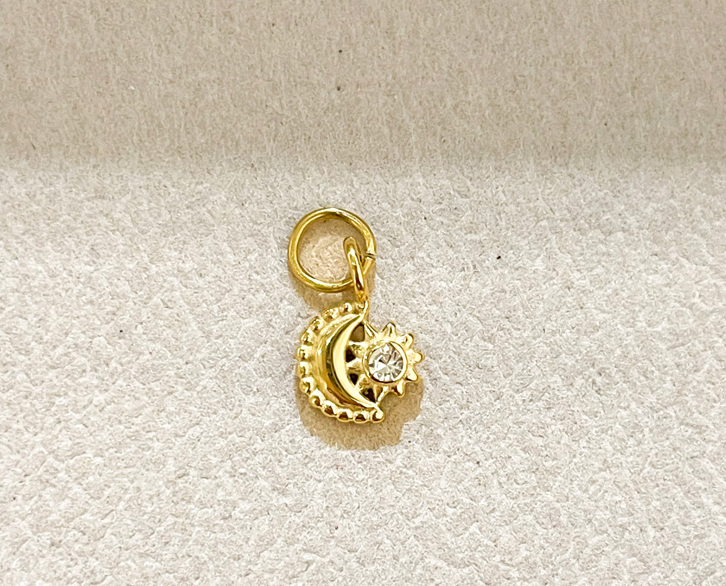Celestial Charm image 0