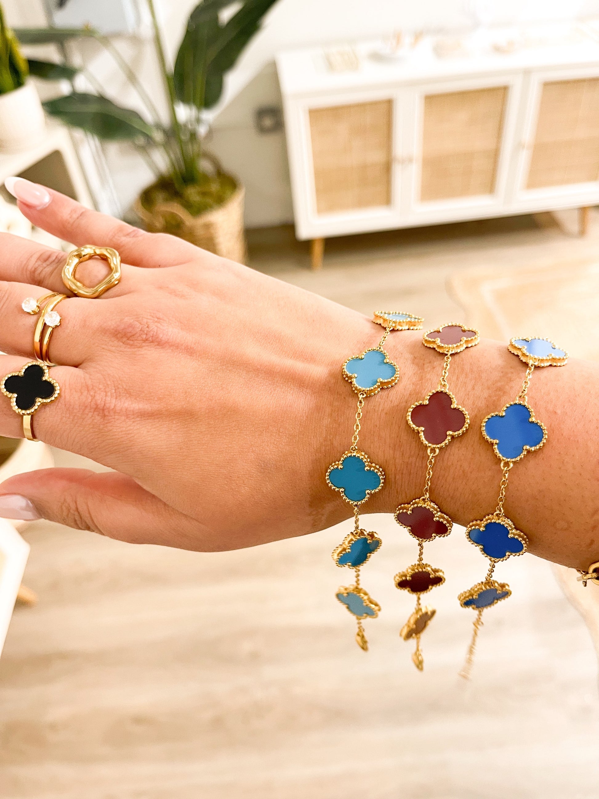 Clover bracelet  image 0