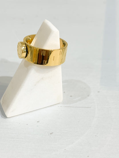 Gold Roman Ring49 image 2