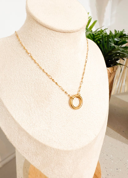Soleil Twist Carabiner Necklace