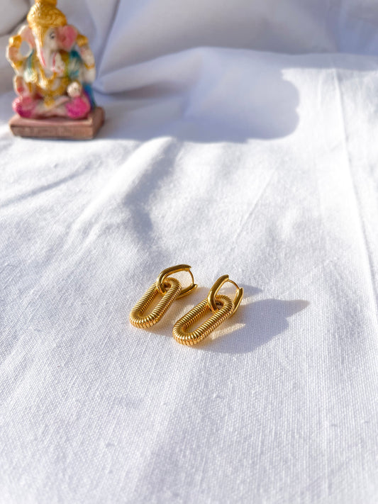 Double hoop rectangle groove earrings image 1