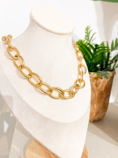 Rhea Chain Necklace