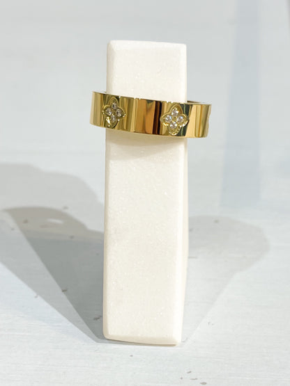 Clover Sparkle Ring52 image 0