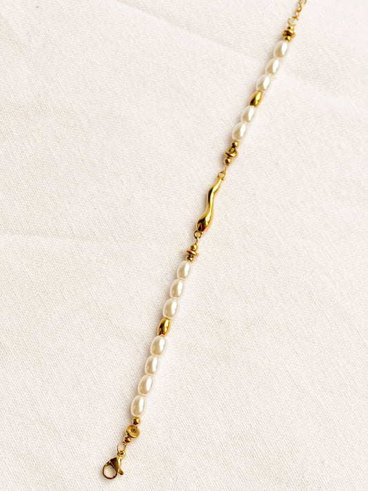 Goldie Pearl Bracelet image 1