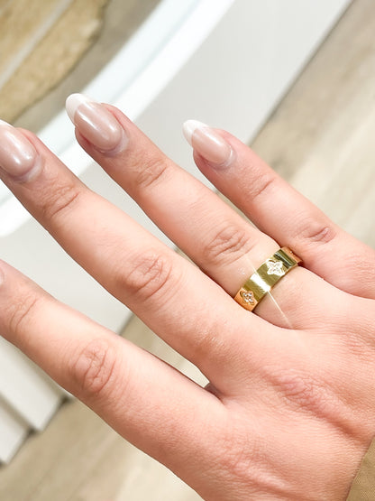 Clover Sparkle Ring52 image 3