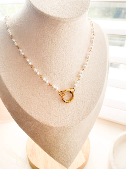 Asha Pearl Carabiner Necklace