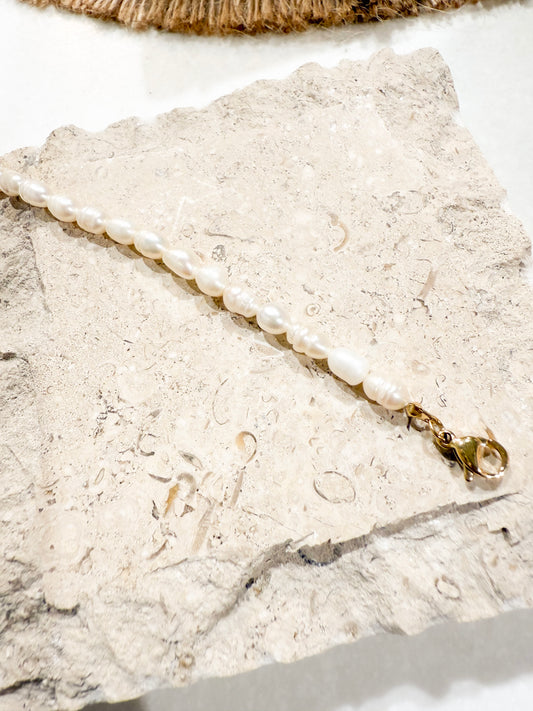 The Classic Pearl Bracelet