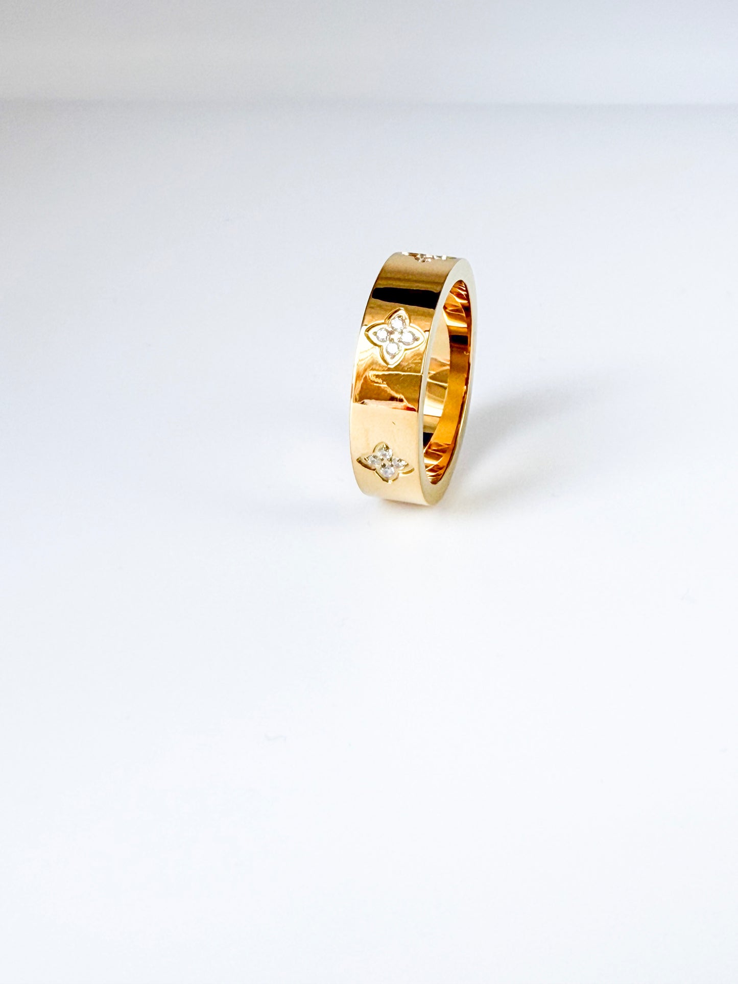 Luxe Sparkle Gem Ring