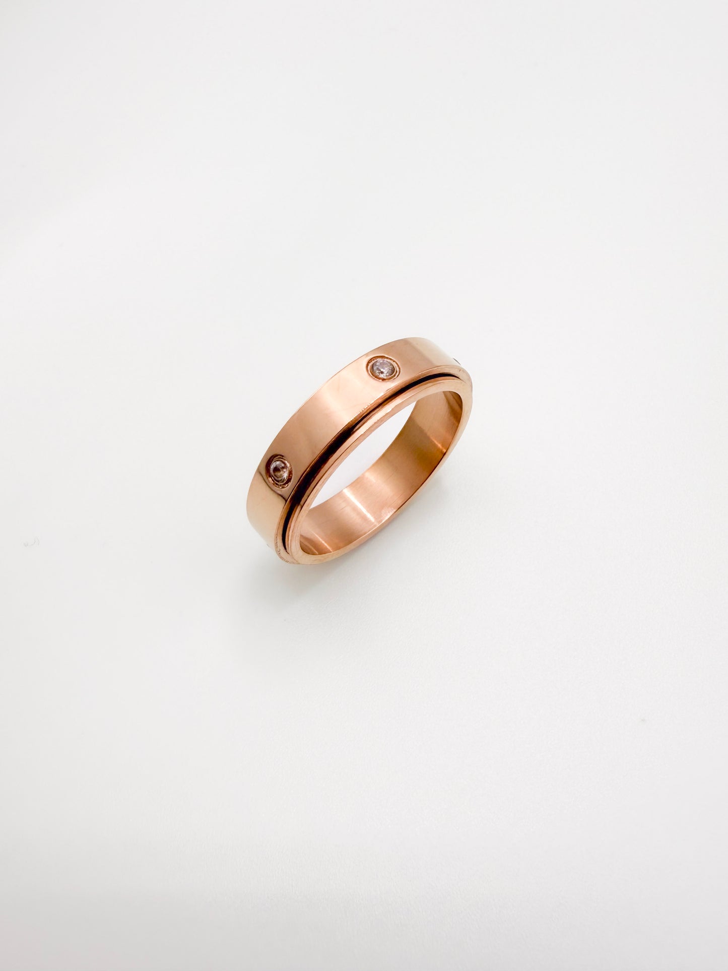 The Solace Spinner Ring