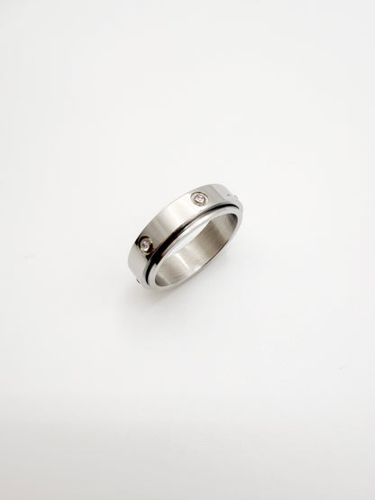 The Solace Spinner Ring