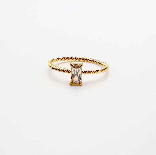Twisted Solitaire Ring